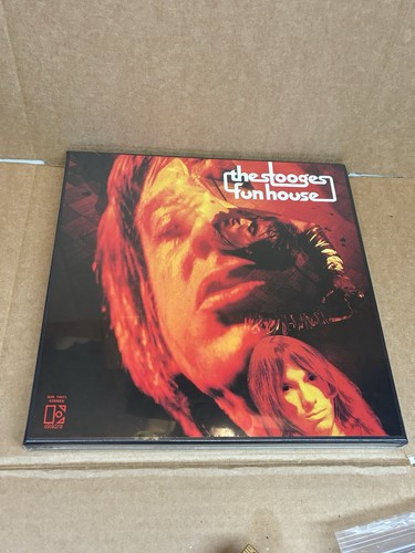 Rhino reel the stooges - reel,